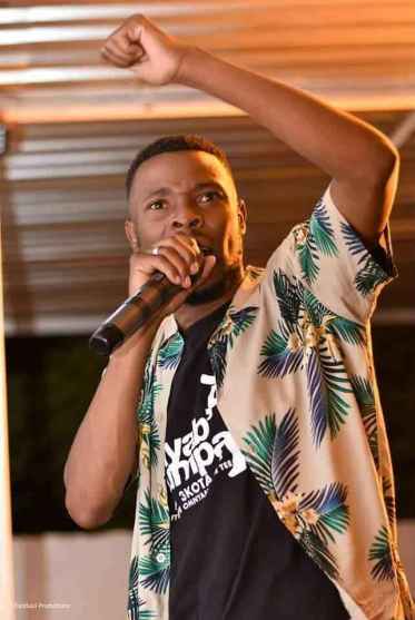 Drake Omnyama – Chommie Bekuwrongo ft 3kota & Teeda SA Mp3 Download